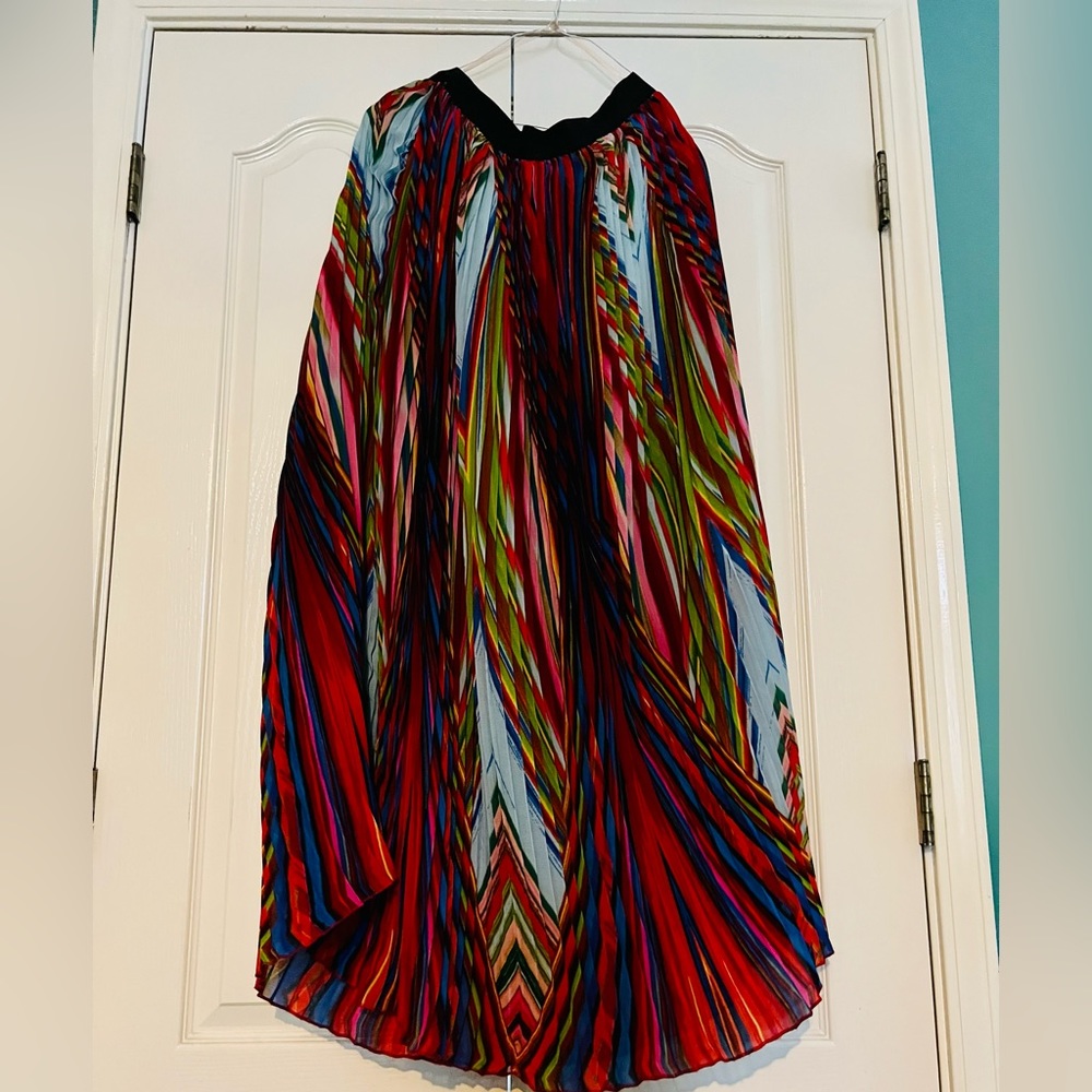 Pleated Maxi Skirt